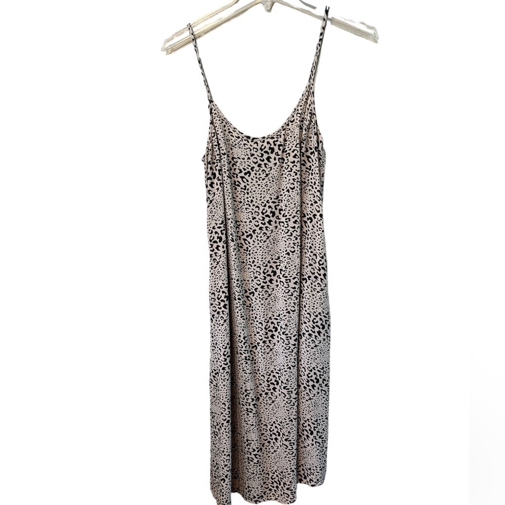 American Eagle leopard tank dress size M slits on sides scoop neck adjustable